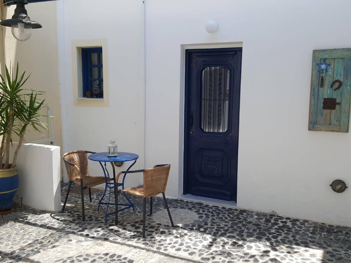Villa Spyros Studios Santorini Perissa  Exterior foto