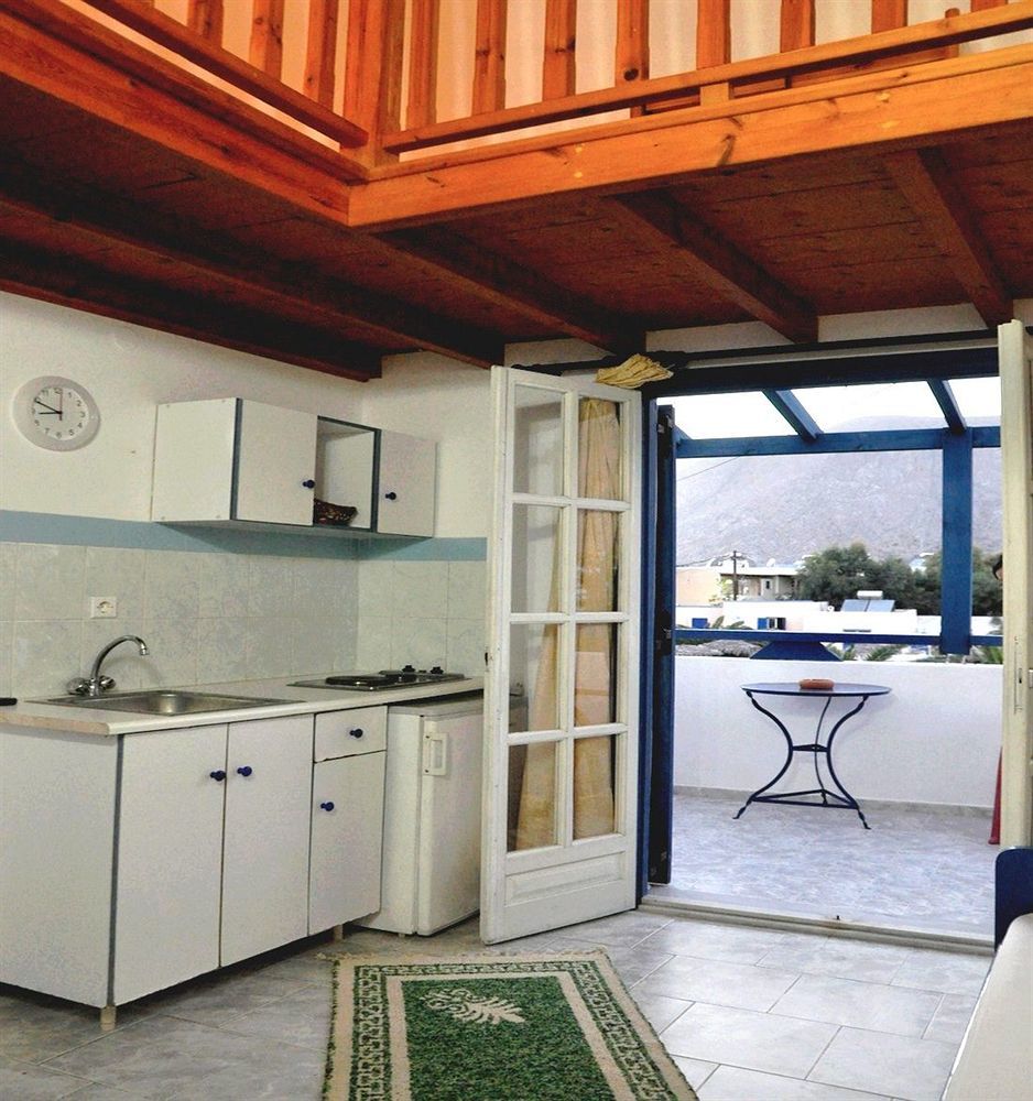 Villa Spyros Studios Santorini Perissa  Exterior foto